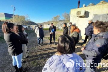 Encuentro del fiscal Caperochipi con autoridades Municipales y miembros de la Sociedad Civil