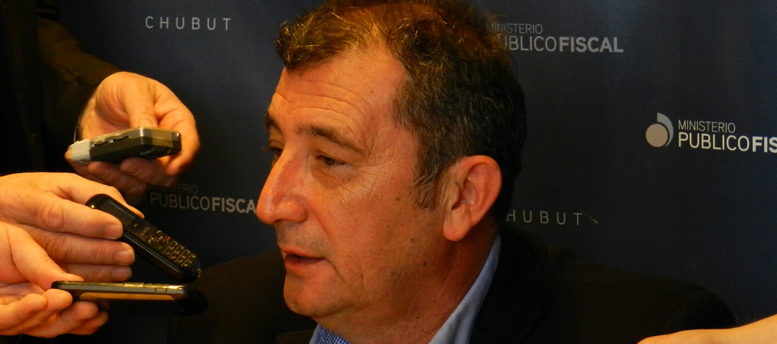 fiscalbaez-1560x690_c