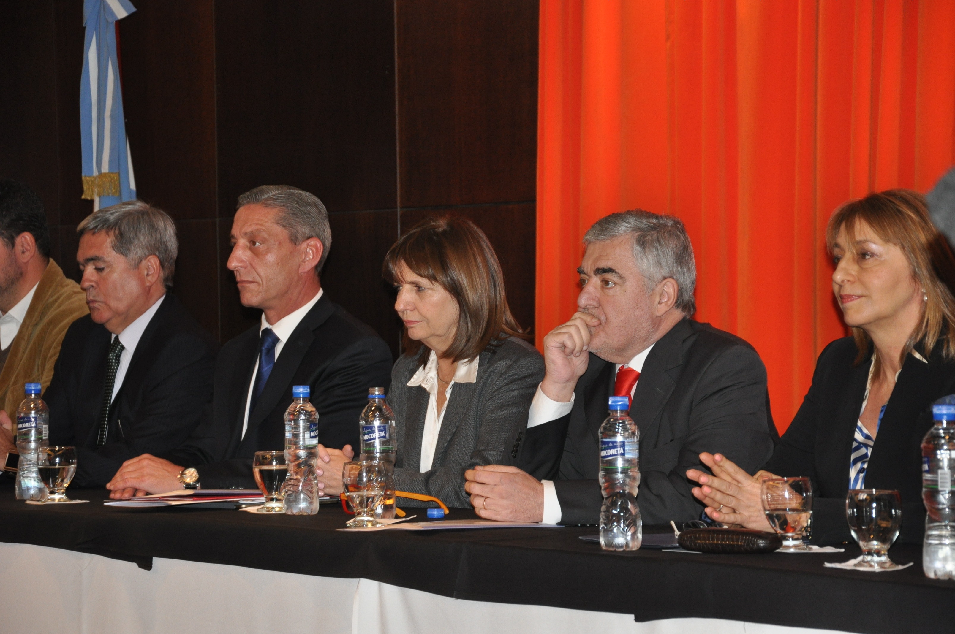 Miquelarena_Gils_Carb_contra_la__drogas_2