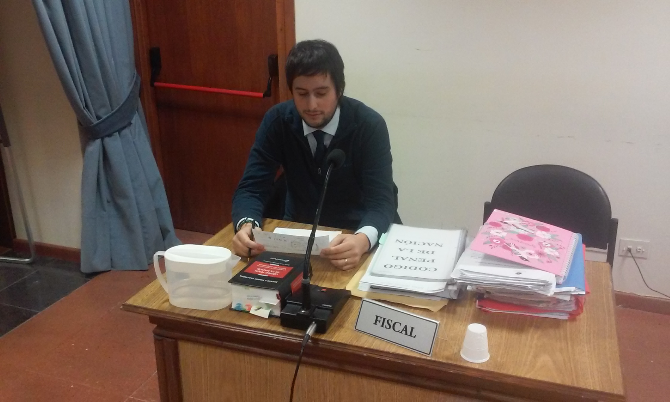 Funcionario_Castro_1