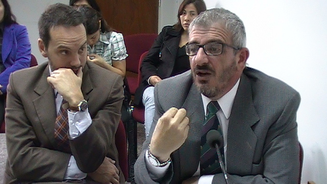 El fiscal general César Zaratiegui y el funcionario Lucas Koltsch