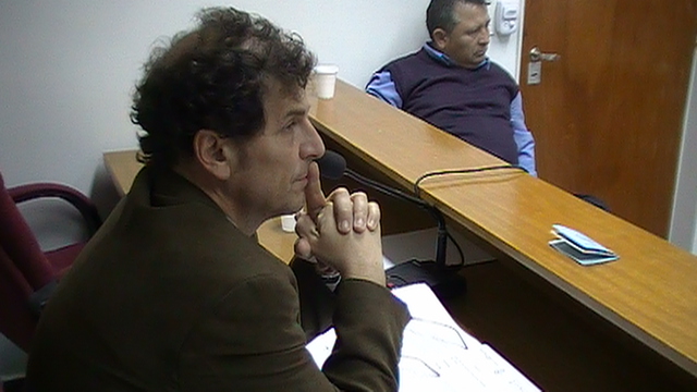 El juez Fabio Monti escucha a las partes